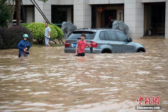 海南琼海遭强降雨，城区内涝重大。图片起源：中新网